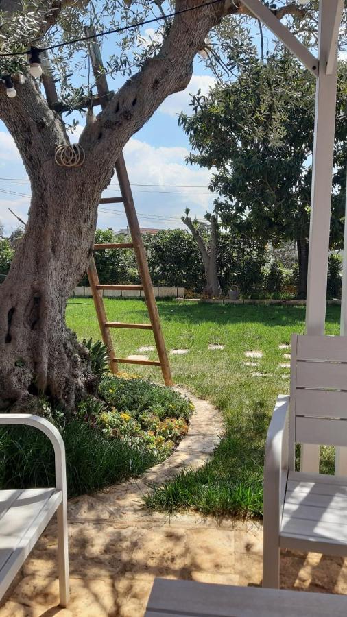 Dimora Ducabianco Bed and Breakfast Monopoli Exterior foto